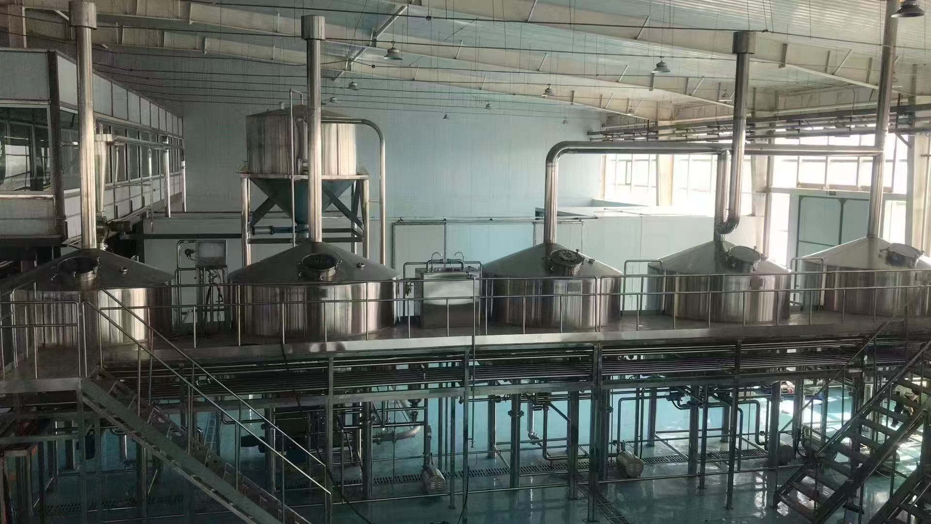 乐平精酿啤酒设备厂—精酿啤酒设备主要生产工艺与核心技术
